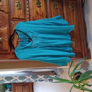 💚NWT ROBERT LOUIS WOMEN'S TURQUOISE BOHEMIAN TOP
